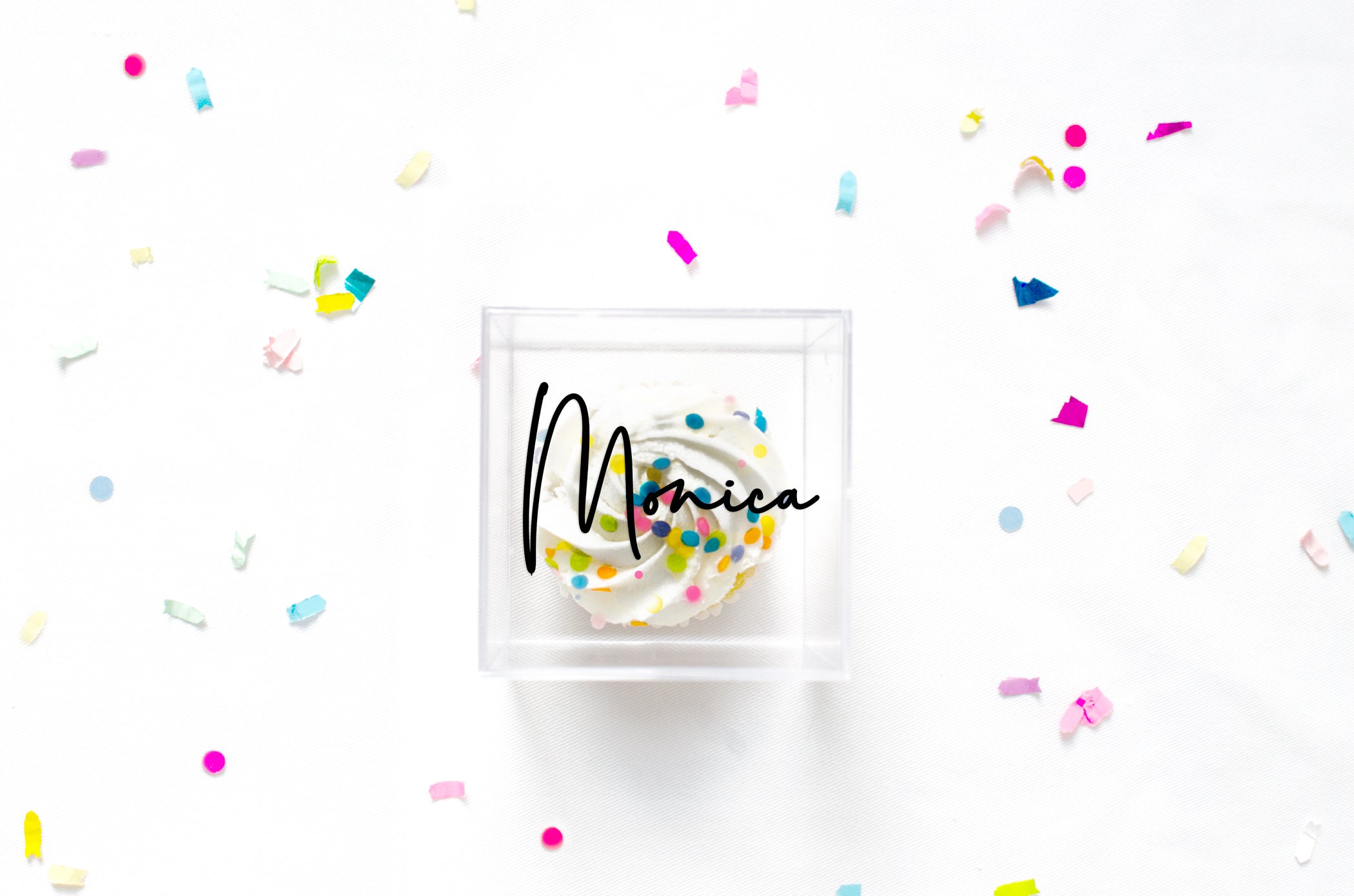 Clear Cubes – Large Cube + Name
